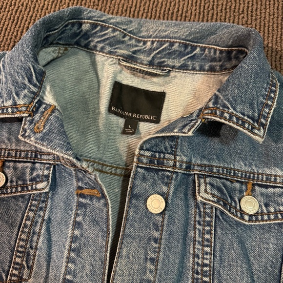 Banana Republic Denim Jacket - Picture 3 of 6